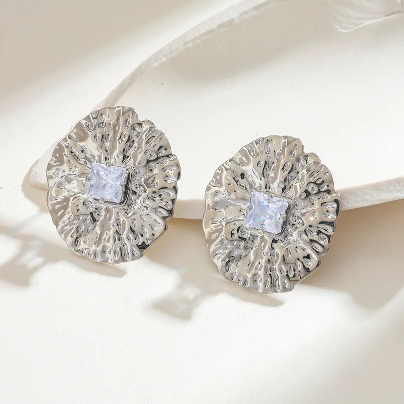 Silver Round Hammered Zircon Zinc Alloy Elegant Casual Women's Earrings - RYZZ