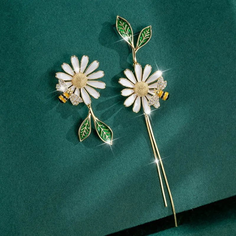 Asymmetric Long Tassel Earrings Design Daisy Series Flower Bee Painting Oil Leaf Unusual Style For Women - RYZZ