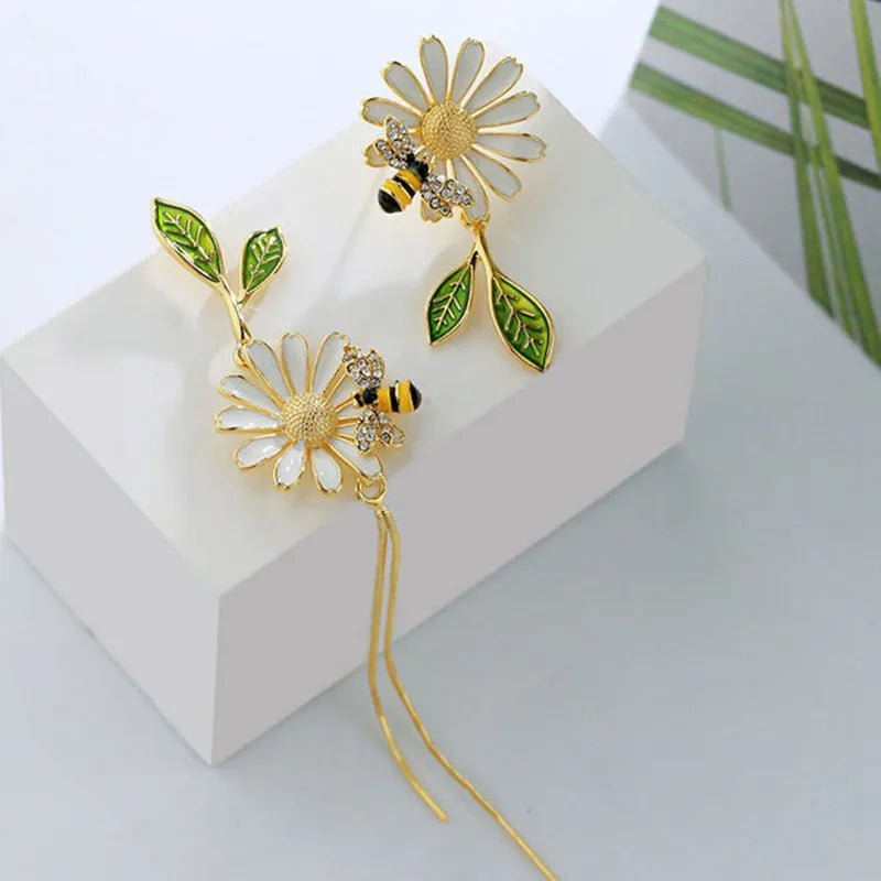 Asymmetric Long Tassel Earrings Design Daisy Series Flower Bee Painting Oil Leaf Unusual Style For Women - RYZZ