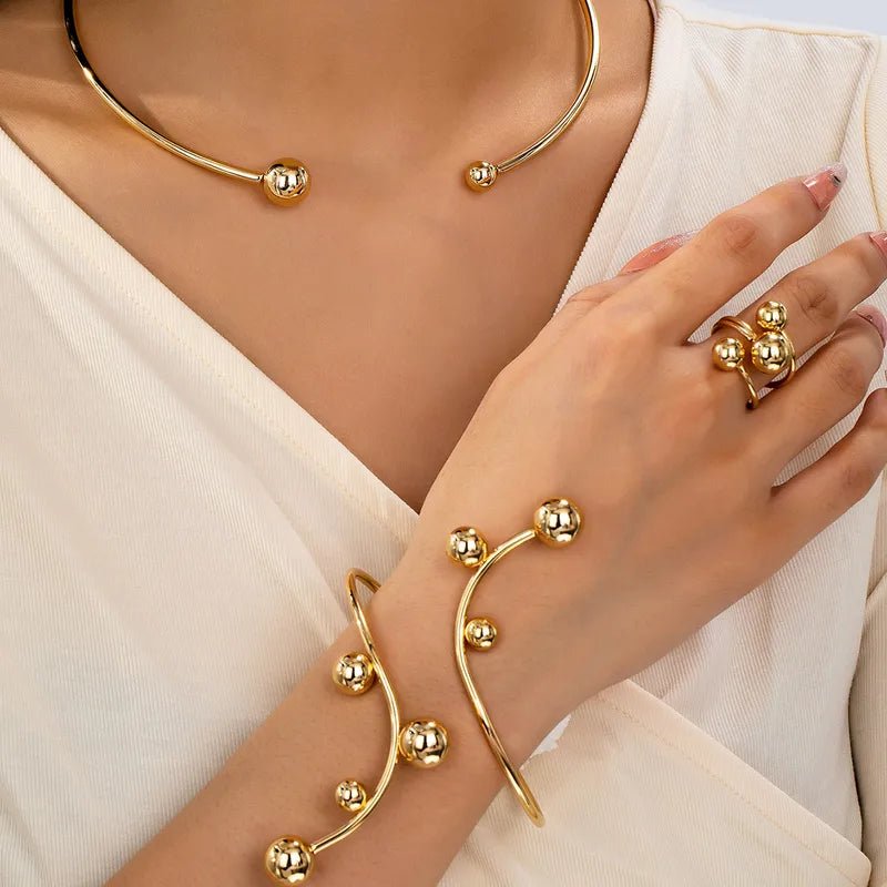Exaggerated Simple Style Artistic Round Alloy Women's Jewelry Set - Necklace, Bracelet, Ring - RYZZ