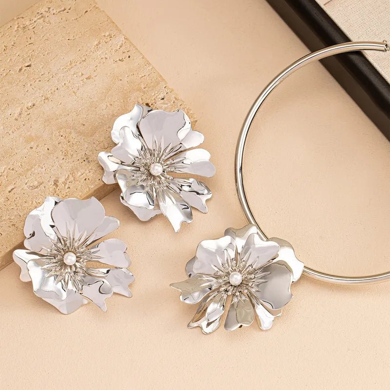 Flower Pendant Necklace And Earrings Set For Women Alloy Material Jewelry Combination Accessories - RYZZ