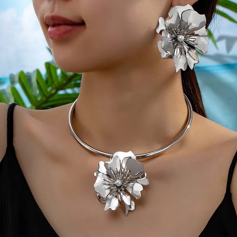Flower Pendant Necklace And Earrings Set For Women Alloy Material Jewelry Combination Accessories - RYZZ