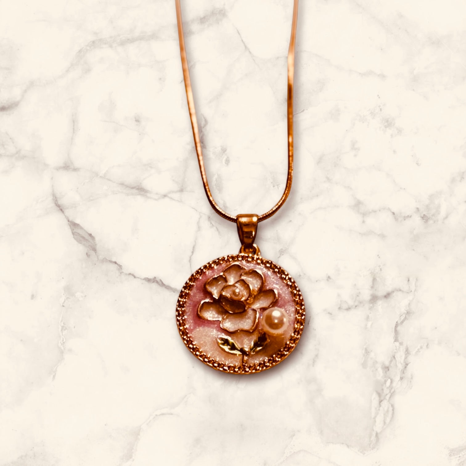 Golden Anti Tarnish Floral Enamel Pearl Chain Pendant Clasp Necklace - RYZZ