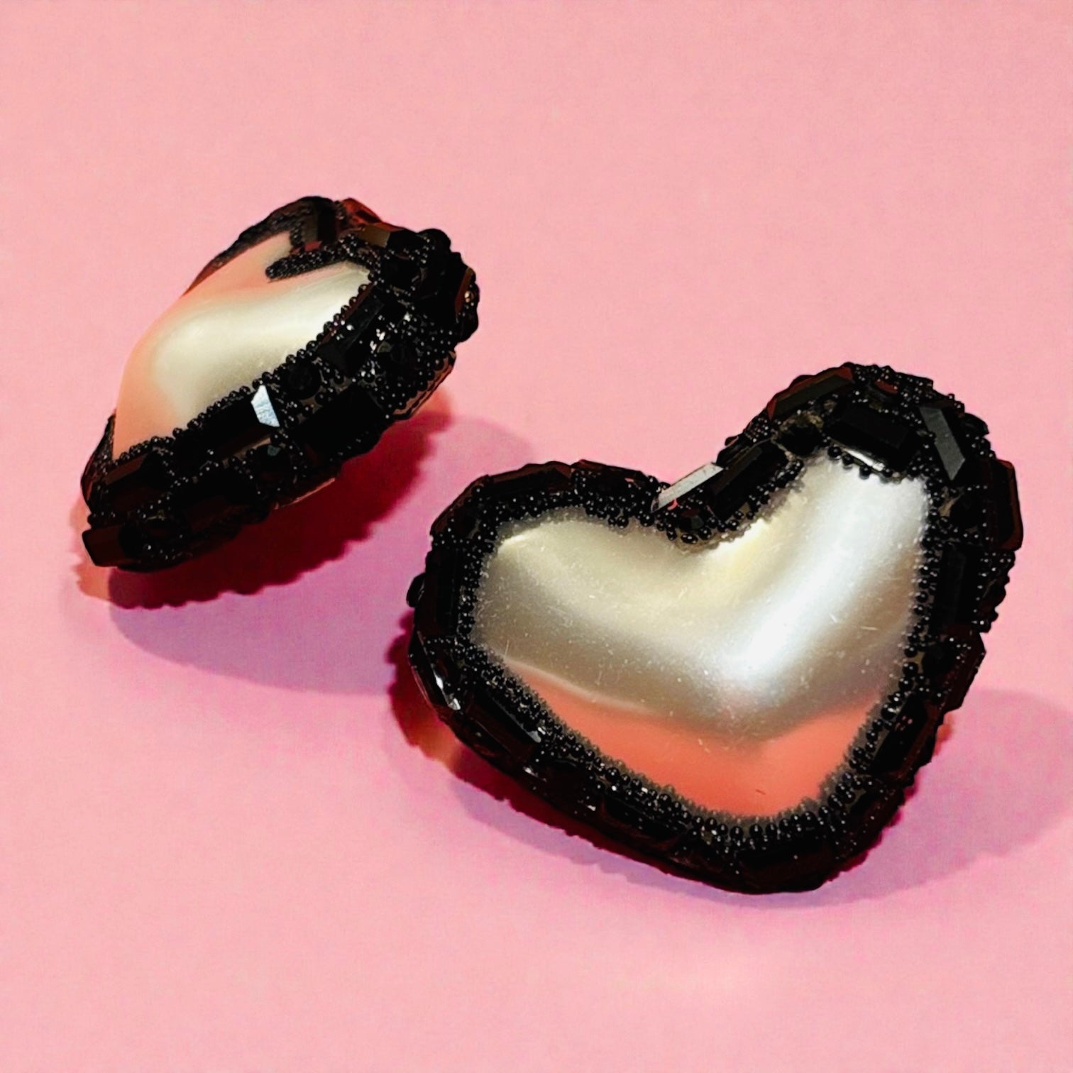 Korean Heart Shaped Designer Beads Earrings Studs Black Colour - RYZZ