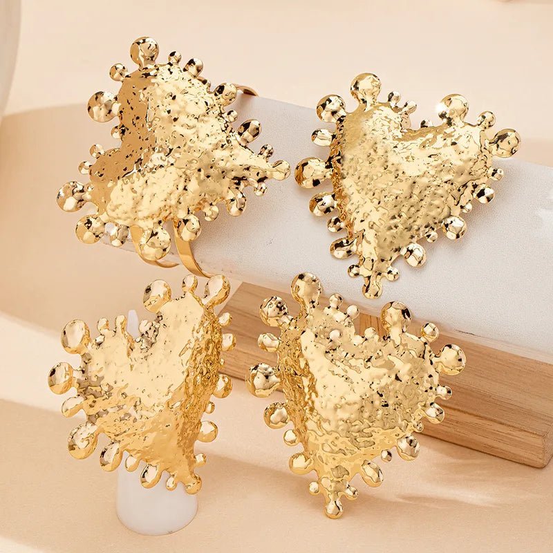 Gold Heart - shaped Wide Metal Bracelet Earrings Open Ring Set Designer Jewelry For Women Vintage Alloy Gold Plated - RYZZ