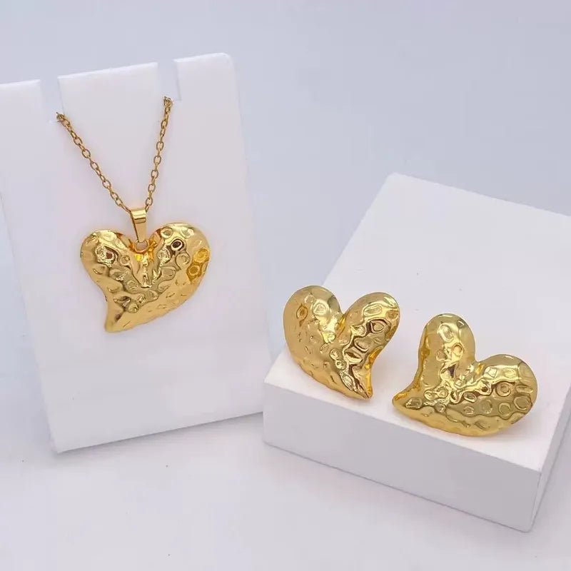 Water Plated Imitation Gold Tone Hot Selling 304 Stainless Steel Heart Pattern Earrings Necklace Set - RYZZ