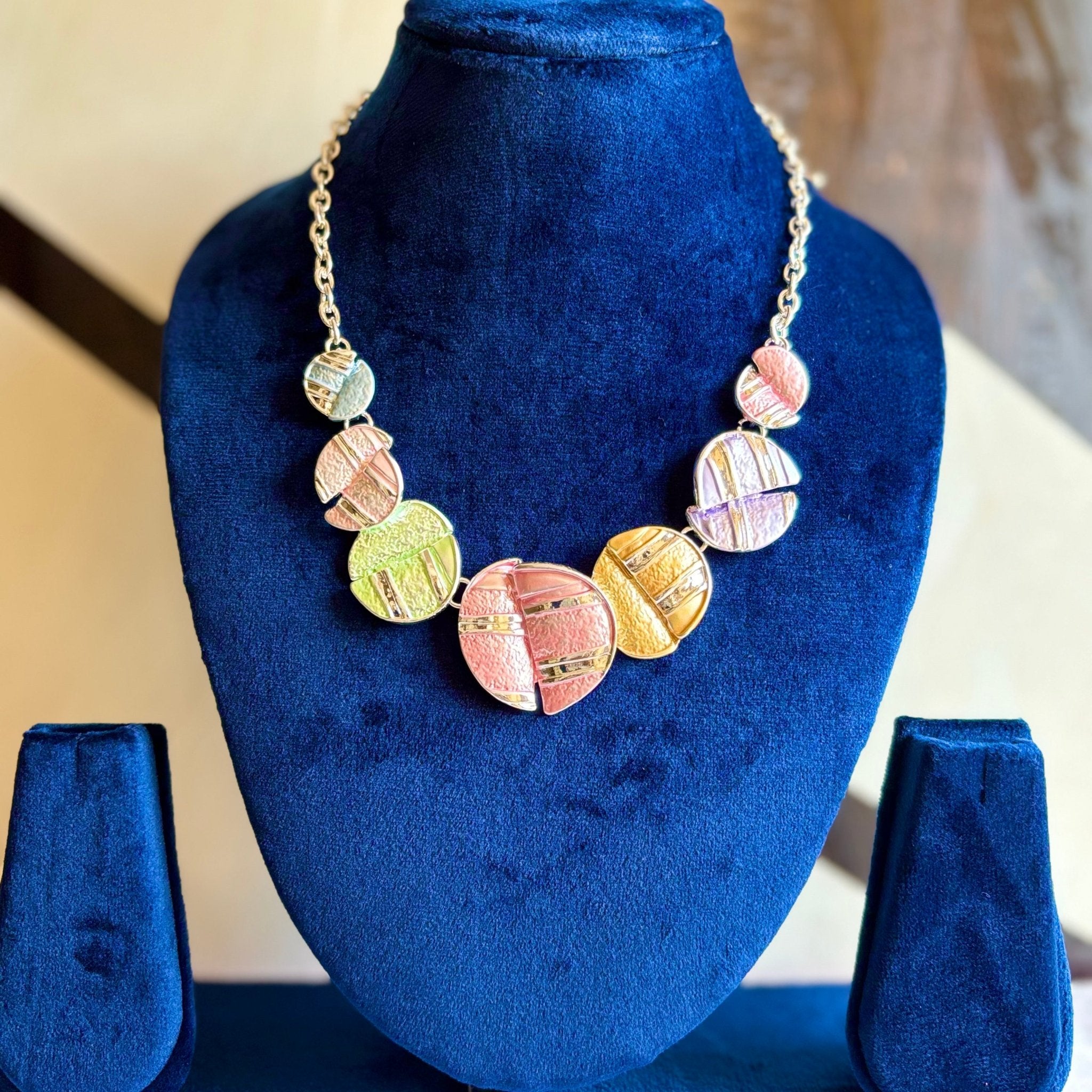 Geometric Pattern Multi Colour Korean Design Necklace in Brass - RYZZ