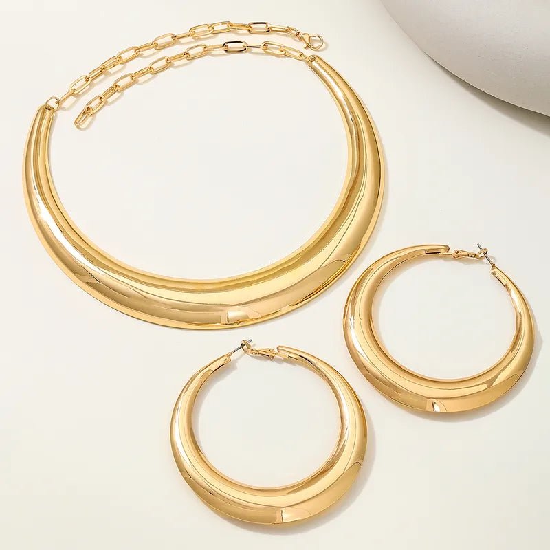 Simple Style Classic Style Solid Color Alloy Women's Jewelry Necklace and Earrings Set in Gold Plating - RYZZ