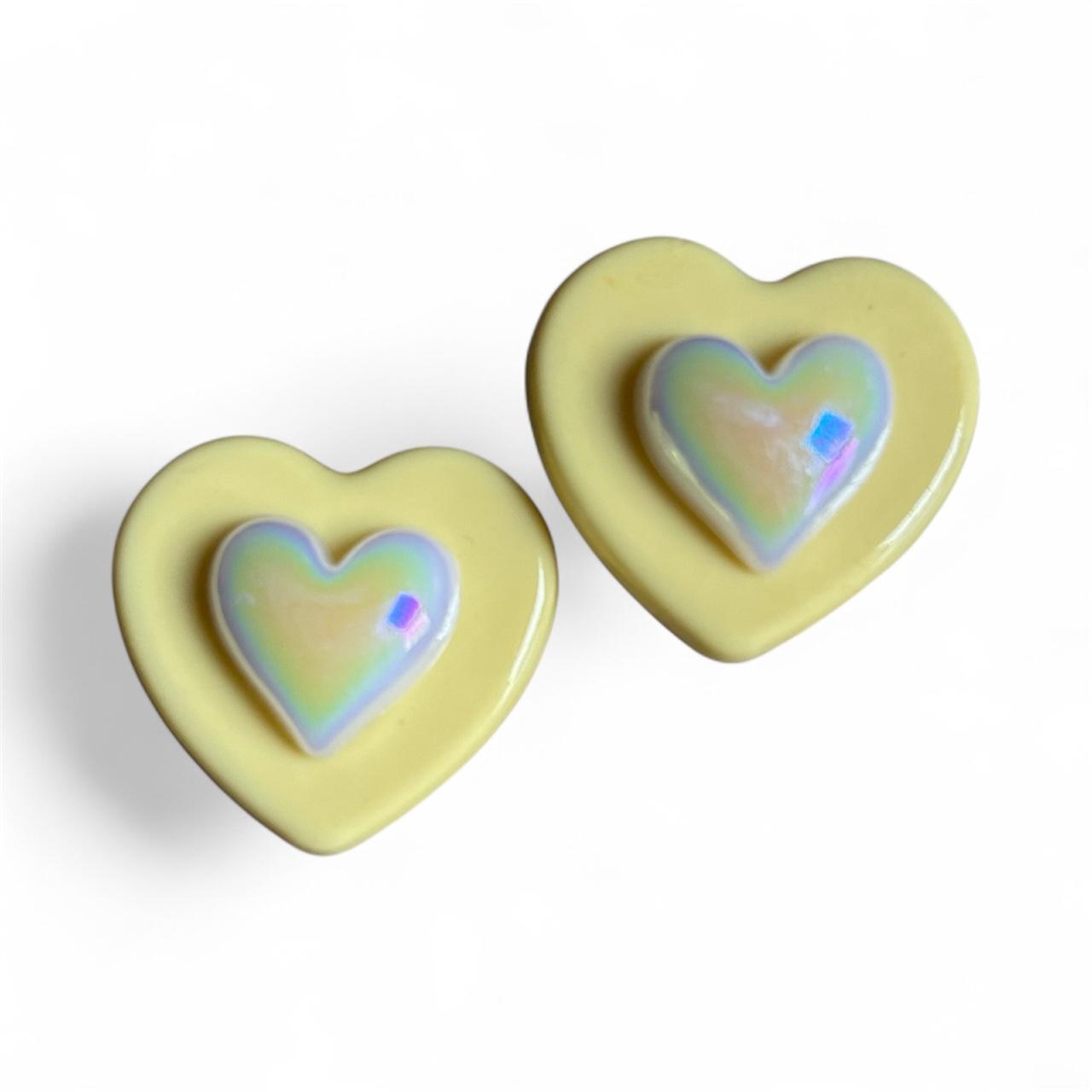 Yellow Heart Shaped Fashion Earrings - RYZZ