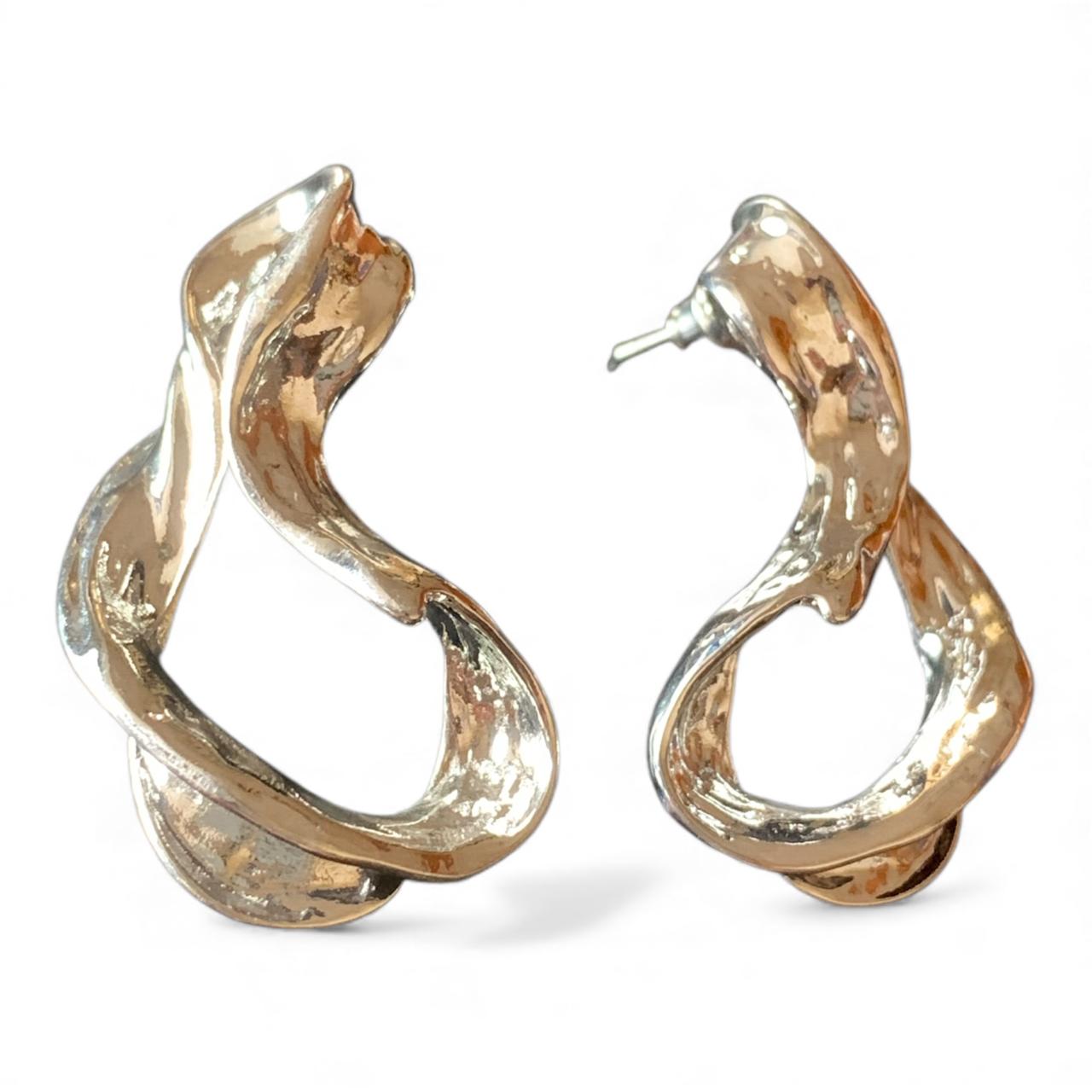 Abstract Design Alloy Earrings in Silver Plating | Korean Statement Earrings - RYZZ