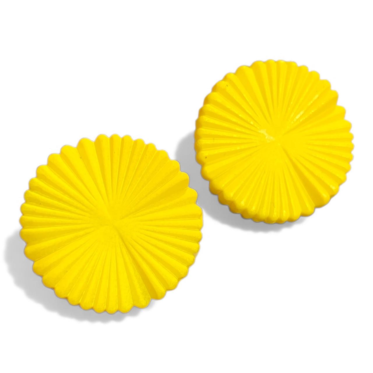 Round Stud Earrings Korean Design - RYZZ