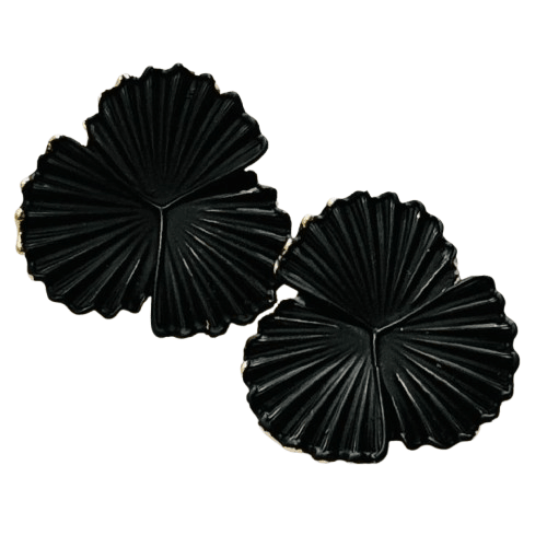 Black Palm Leaf Design Alloy Stud Earrings with Gold Plating - RYZZ