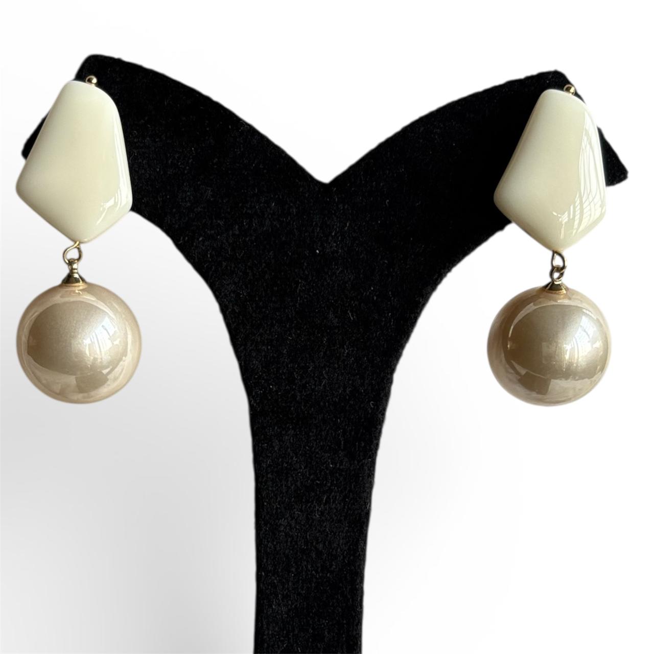 Trendy Black Dangle Earrings Available in Several Colours - RYZZ