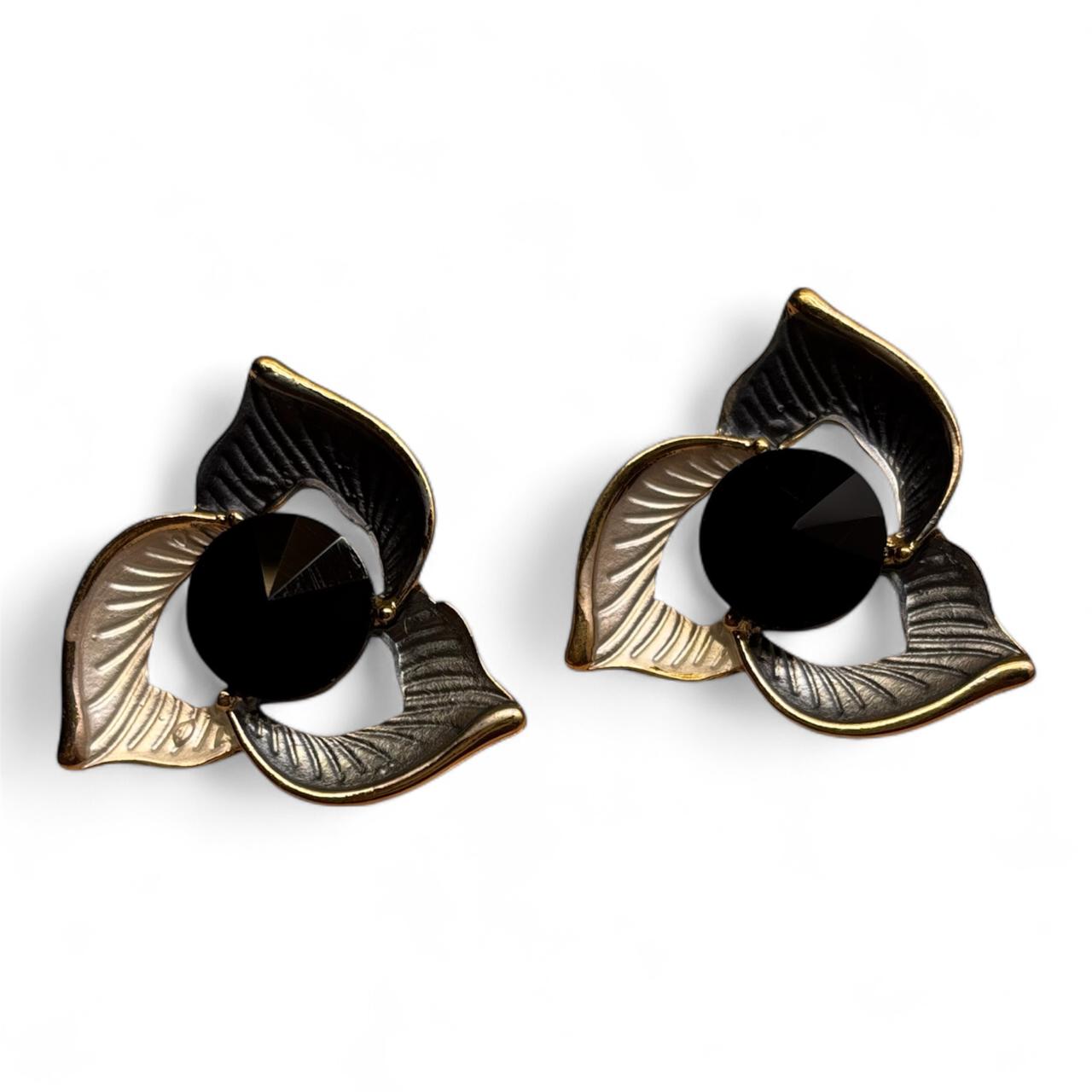 Geometrical Korean Design Earrings Studs available in various colours - RYZZ