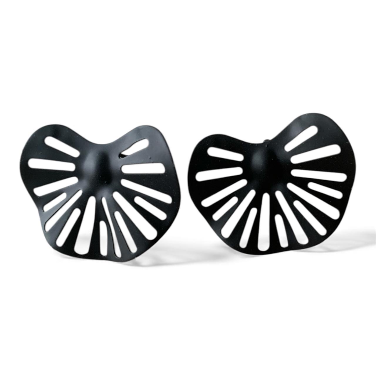 Colorful Metal Earrings in Korean Design at Best Price - RYZZ