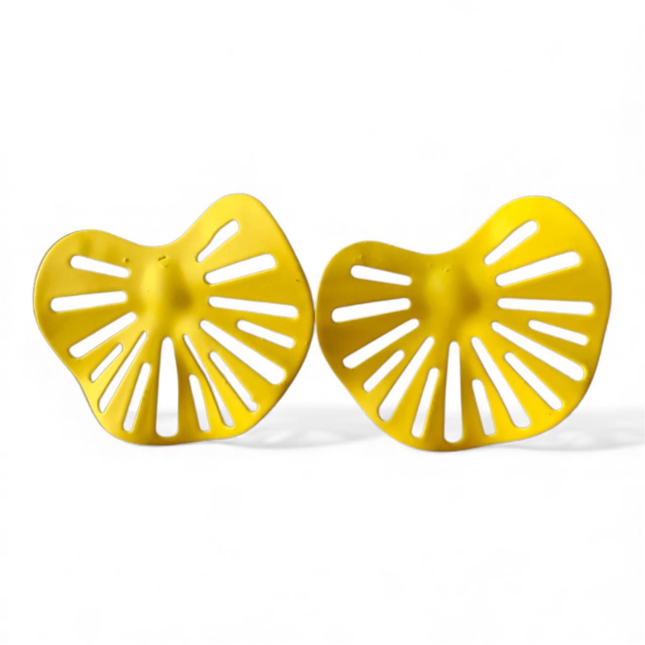 Colorful Metal Earrings in Korean Design at Best Price - RYZZ